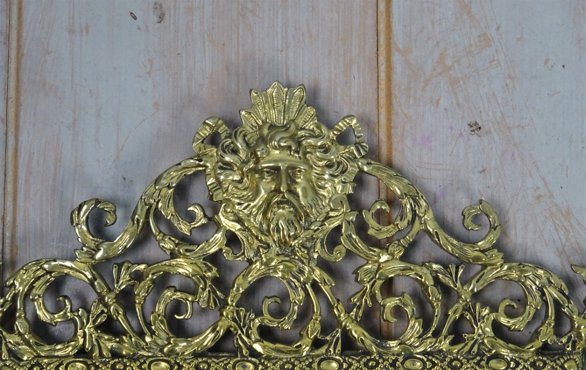 Pair of Victorian brass wall mirrors (9).JPG